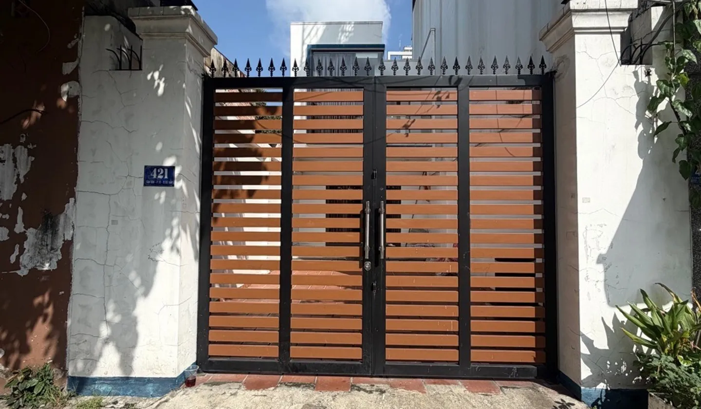 Nhà mặt phố Tân Sơn thuận tiện vị trí đối diện sân golf Tân Bình... Bán nhà mặt phố tại An Hội Tây, Hồ Chí Minh 01