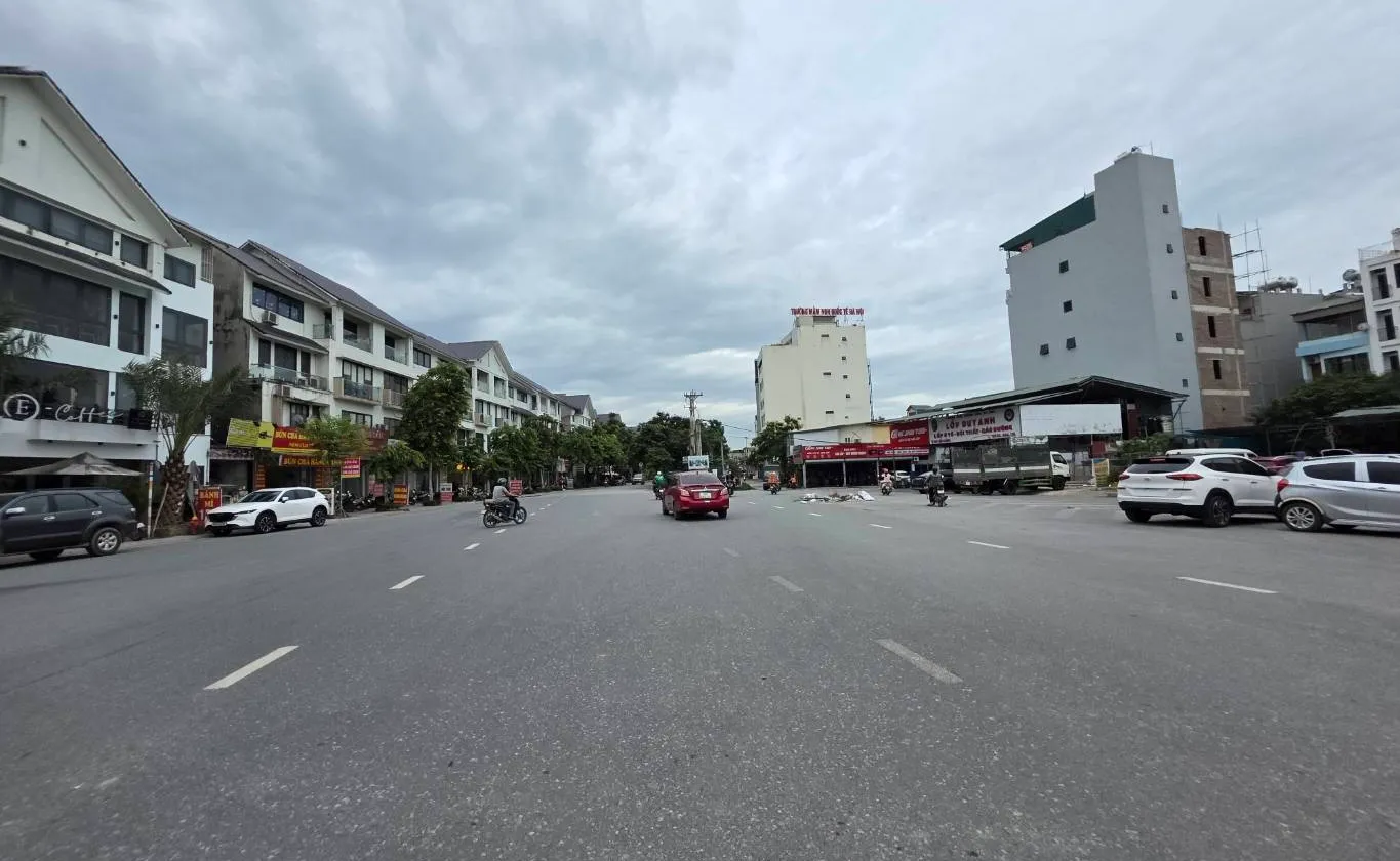 Nhà Lô Góc 5 Tầng Sát Aeon Mall Dương Nội... Bán nhà riêng tại Dương Nội, Hà Nội 01