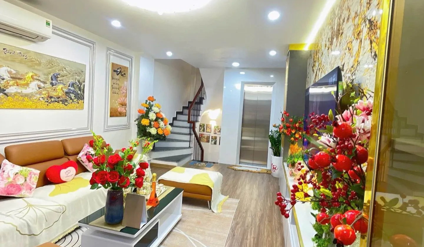 Nhà Hồ Ba Mẫu- Công Viên Thống Nhất 7 tầng thang máy... Bán nhà riêng tại Văn Miếu - Quốc Tử Giám, Hà Nội 01
