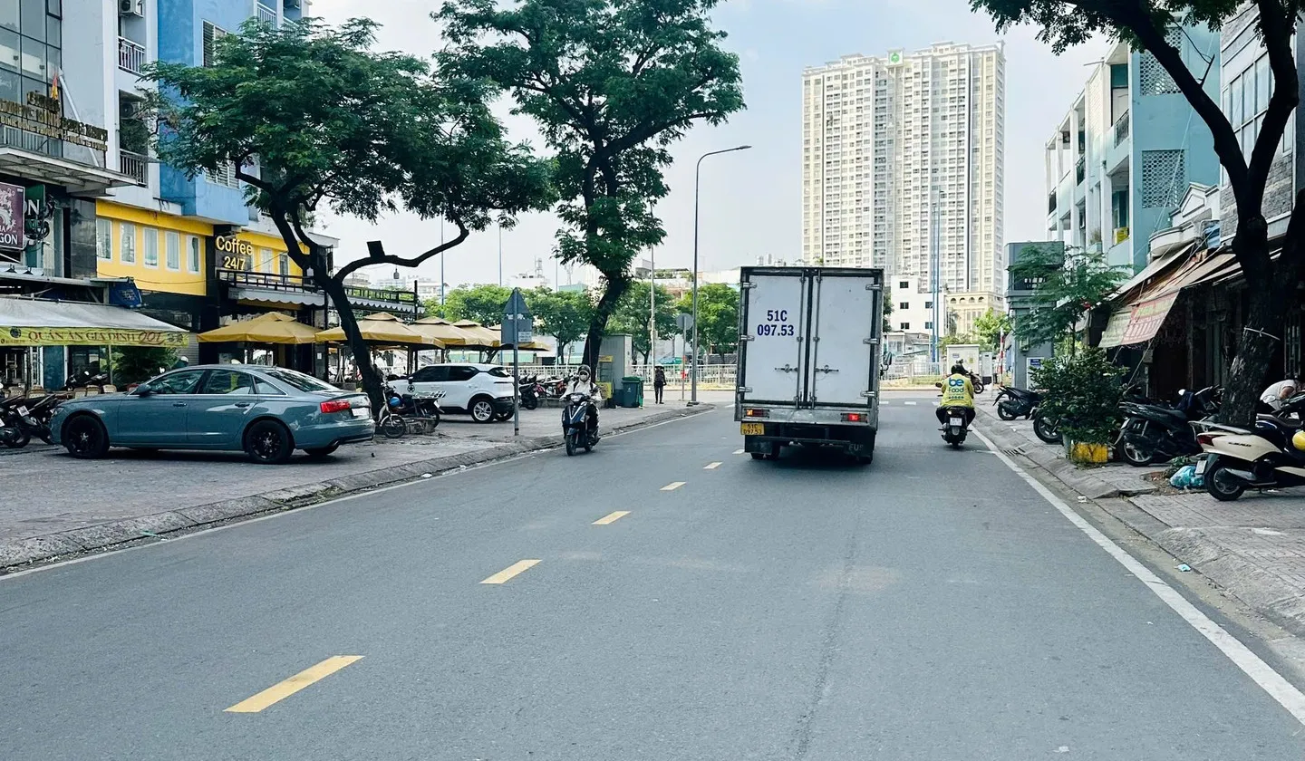 Bán nhà mặt phố Quận 8 Phú Định diện tích lớn 1151.1 m2 giá 140 tỷ đồng... Bán nhà mặt phố tại Phú Định, Hồ Chí Minh 01
