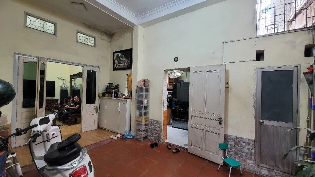 - Trương Định, mặt tiền 6m, giá 13,2 tỷ... Bán owner_side tại Hoàng Mai, Hà Nội 01