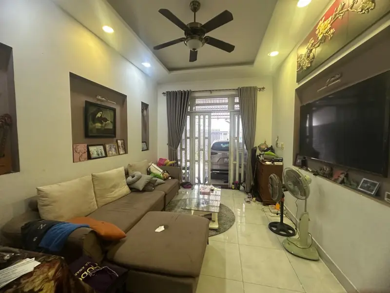 10,9 tỷ | 87m2 | 1 trệt 2 lầu sân thượng | 3pn 3wc| sân oto| cách trường kinh tế đối ngoại 200m... Bán nhà mặt phố tại Phước Long, Hồ Chí Minh 01