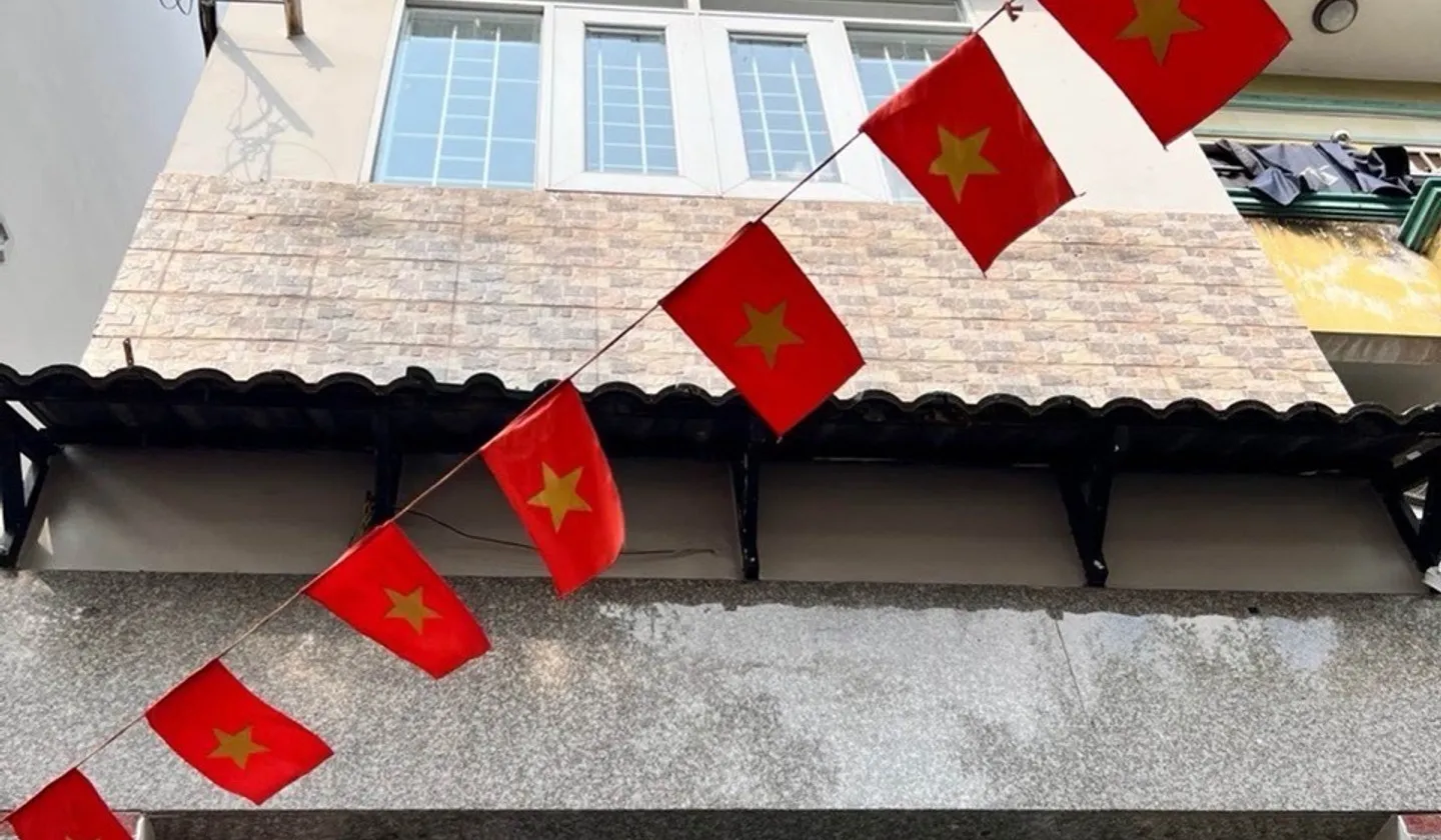 Nhà 3 tầng giá sốc gần Hoàng Sa - cực chất cho sống và làm việc... Bán nhà riêng tại Tân Định, Hồ Chí Minh 01