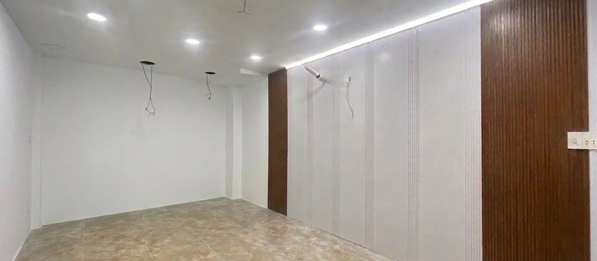 Nhà 4 Tầng Full Nội Thất Ngay Trung Tâm Quận 1... Bán nhà riêng tại Cầu Ông Lãnh, Hồ Chí Minh 01