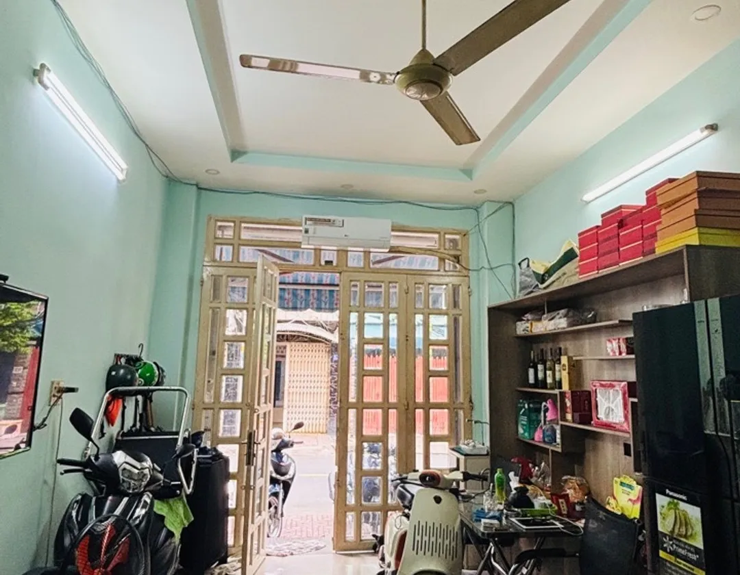Mặt tiền Đặng Thúc Liêng - Quận 8 - 3 tầng - Đường nhựa 12m - 50m2 - Nhỉnh 8 tỷ... Bán nhà mặt phố tại Chánh Hưng, Hồ Chí Minh 01