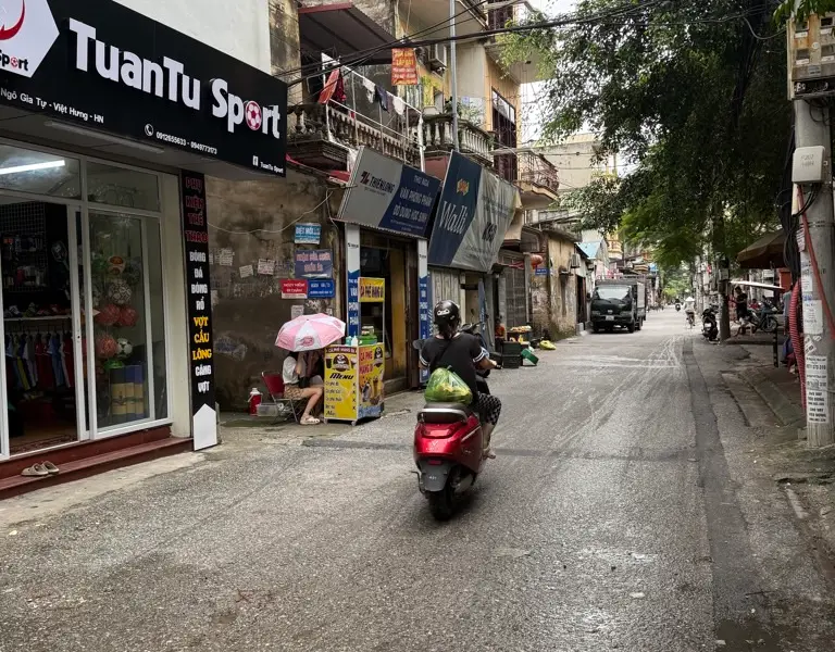 Bán nhà riêng 2 tầng tại phường Ngô Gia Tự, vị trí gần chợ và trường học... Bán nhà riêng tại Việt Hưng, Hà Nội 01
