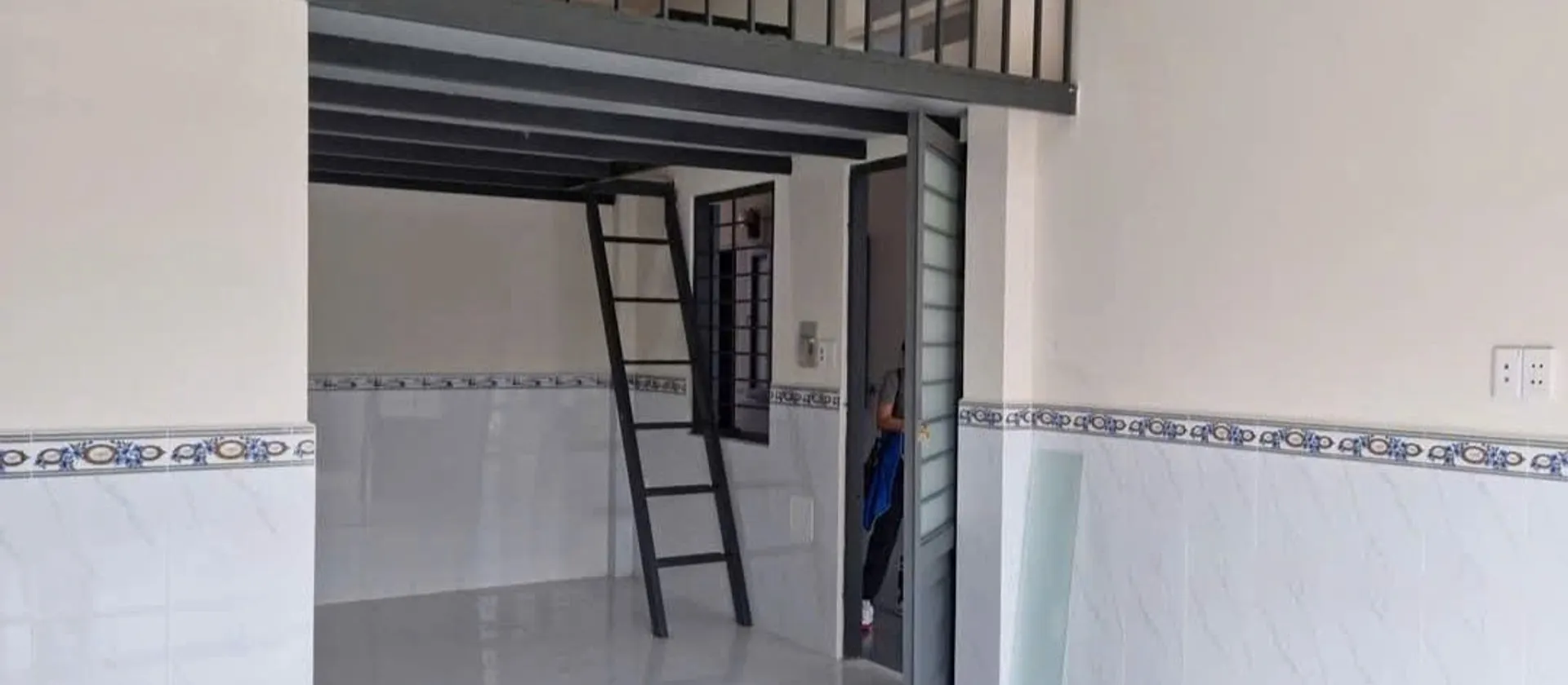 HẺM XE HƠI - TOÀ NHÀ DỊCH VỤ DÒNG TIỀN HƠN 1 TỶ/NĂM GỒM 26 PHÒNG - SÁT KHU CN TÂN BÌNH... Bán nhà riêng tại Bình Hưng Hòa, Hồ Chí Minh 01