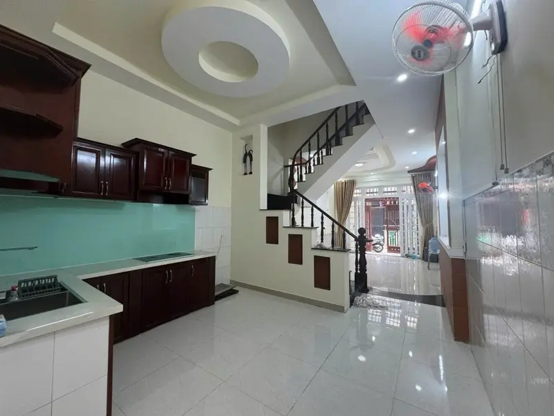 Cơ Hội Vàng Sở Hữu Nhà 3 Tầng Ô Tô Đỗ Cửa Tại Phường Thới An... Bán nhà riêng tại Thới An, Hồ Chí Minh 01