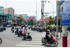 B.án Nh.à ĐẸP 4 TẦNG BTCT - HẺM XE HƠI THÔNG - GIÁP QUẬN 1 - NHỈNH 5 Tỉ - gần nowzone NVC - TTCT Ch... Bán nhà riêng tại Chợ Quán, Hồ Chí Minh 03