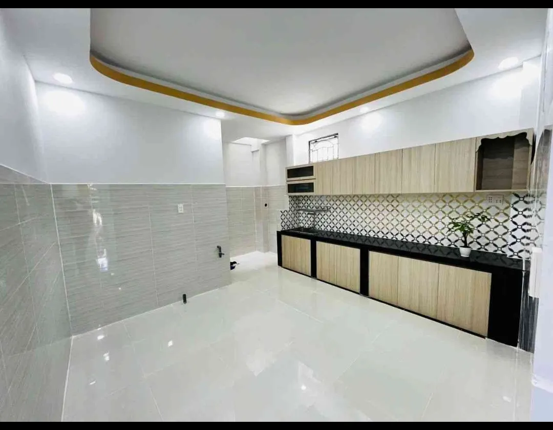 21.🏠Dưới 4.5Ty .Nhà 2Tầng. Phạm Hùng. Dts : 120m2
Nhà đẹp căn góc Xe hơi nằm trong nhà... Bán nhà riêng tại Bình Hưng, Hồ Chí Minh 01
