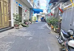 Bình Tân nhà đẹp 4 tầng hẻm xe hơi chỉ hơn 6ty... Bán nhà riêng tại Bình Tân, Hồ Chí Minh 01