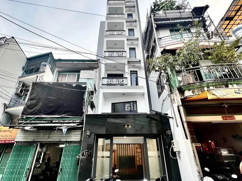 Bán nhà mặt phố 7 tầng tại Gò Vấp, mặt tiền 4m, thang máy hiện đại... Bán nhà mặt phố tại Hạnh Thông, Hồ Chí Minh 01