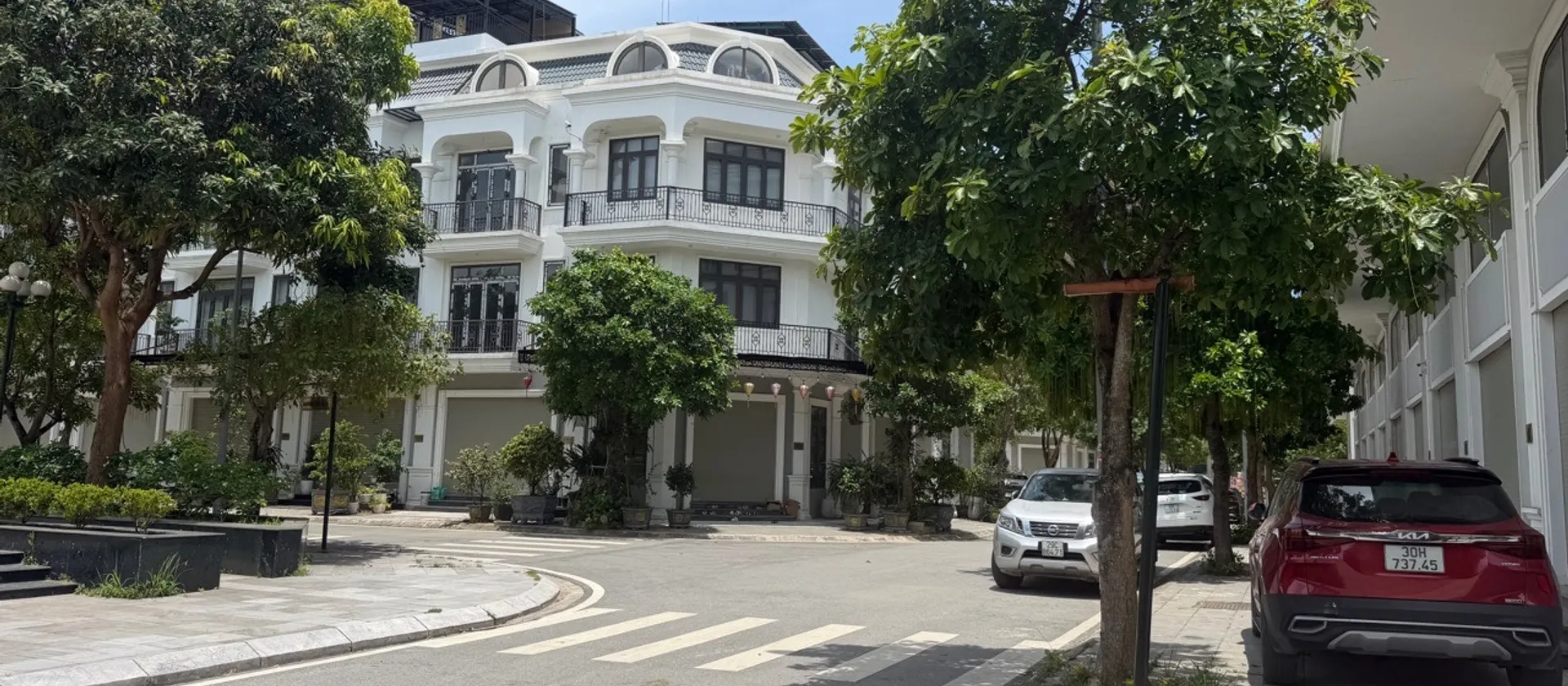 BÁN BIỆT THỰ LIỀN KỀ 70m2 5 TẦNG -LÔ GÓC -SÁT QUẢNG TRƯỜNG -KĐT 319 UY NỖ -SỔ CHÍNH CHỦ... Bán biệt thự, liền kề tại Đông Anh, Hà Nội 01