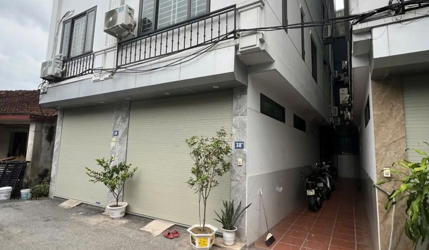 Nhà 5 tầng đẹp tại Hòa Bình, giá cực hấp dẫn... Bán nhà riêng tại Yên Nghĩa, Hà Nội 01