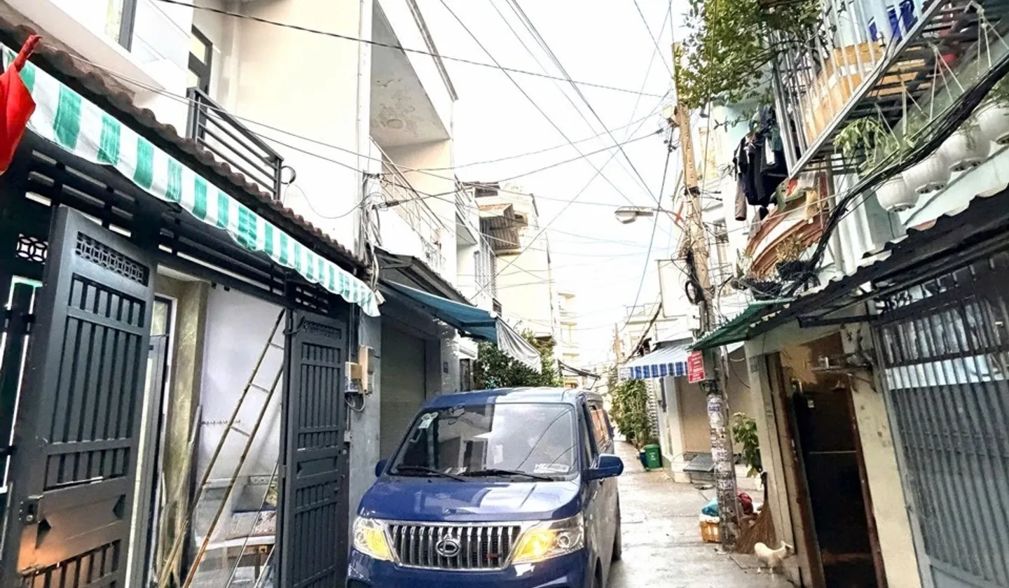 Bán nhà bình tân 4 tầng 60m2 nở hậu hẻm xe hơi ngay 338 chiến lược... Bán nhà riêng tại Bình Trị Đông, Hồ Chí Minh 01