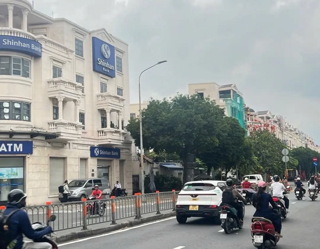 MẶT TIỀN PHAN VĂN TRỊ – ĐỐI DIỆN CITYLAND GÒ VẤP
🏡 DTSD 50m² – 1 trệt 1 lầu
💰 Giá chỉ 6,7 TỶ... Bán nhà mặt phố tại Gò Vấp, Hồ Chí Minh 01