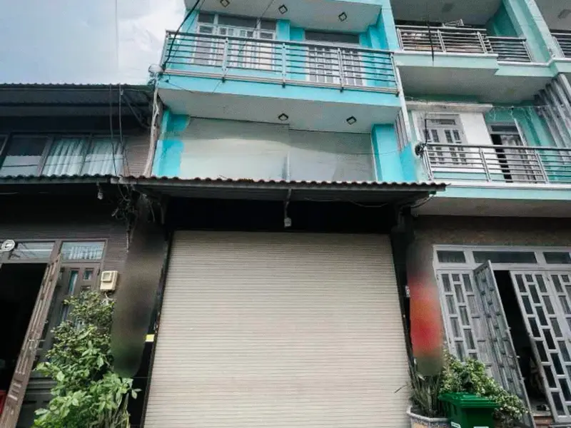 🏠73M2 - 5 TẦNG - HẺM XE TẢI – GẦN MẶT TIỀN – KHU DÂN TRÍ – NHÀ ĐẸP Ở LIỀN – CHỈ 5.X TỶ... Bán nhà riêng tại Bình Hưng Hòa, Hồ Chí Minh 01