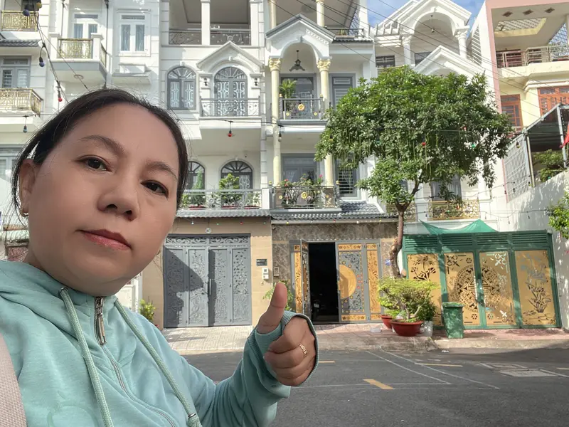 GIẢM hơn 3TỶ còn HƠN #9TỶ Khu Phân Lô -135m2 (302m2 sàn) Ngang 4.5 Nở hậu tài lộc 4 TẦNG mới toanh... Bán nhà riêng tại Trung Mỹ Tây, Hồ Chí Minh 01