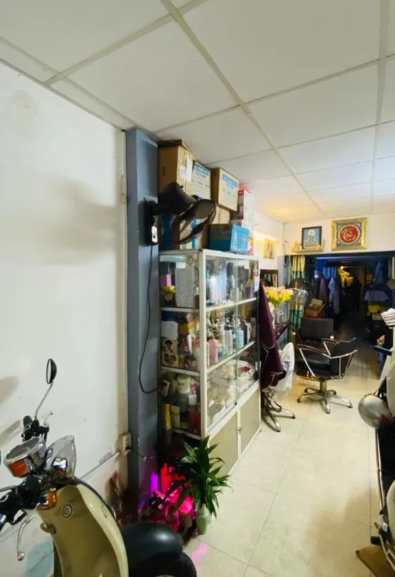 Bán nhà mặt phố 2 tầng, diện tích gần 100m2 tại Phú Nhuận, giá 12 tỷ... Bán nhà mặt phố tại Phú Nhuận, Hồ Chí Minh 01