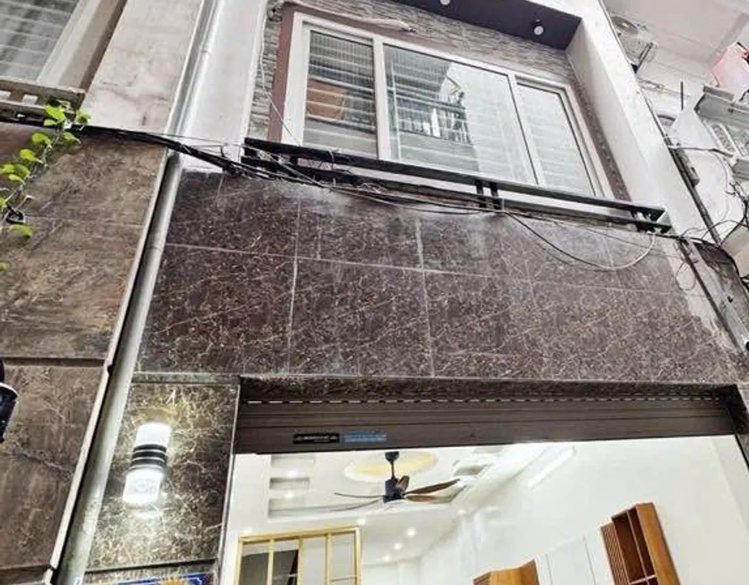 Bán nhà 6 tầng tại phường Cầu Giấy, diện tích 32.9m² giá 11.79 tỷ... Bán nhà riêng tại Cầu Giấy, Hà Nội 01