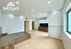 Mô tả: + Kết cấu: 1 trệt 2 lầu sân thượng - Tổng 5PN đầy đủ nội thất - Hiện chủ đang khai thác dòng... Bán nhà riêng tại Vườn Lài, Hồ Chí Minh 02
