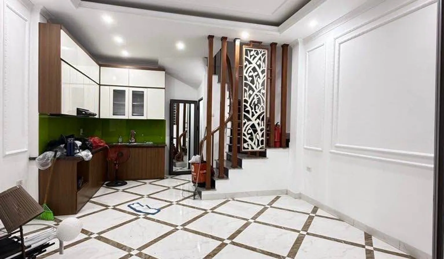 Bán nhà 5 tầng sang trọng gần mặt phố, ô tô đỗ cửa tại phường Hoàng Liệt... Bán nhà riêng tại Hoàng Liệt, Hà Nội 01