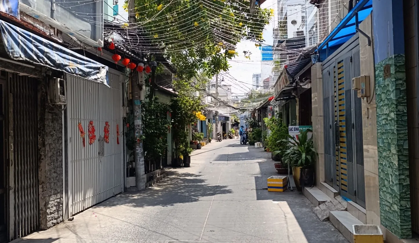 Bán nhà riêng quận 8, diện tích 71.5 m2, hướng tây nam, pháp lý rõ ràng... Bán nhà riêng tại Chánh Hưng, Hồ Chí Minh 01