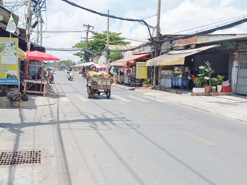 Bán nhà mặt phố An Dương Vương diện tích lớn tiện kinh doanh... Bán nhà mặt phố tại Bình Phú, Hồ Chí Minh 01