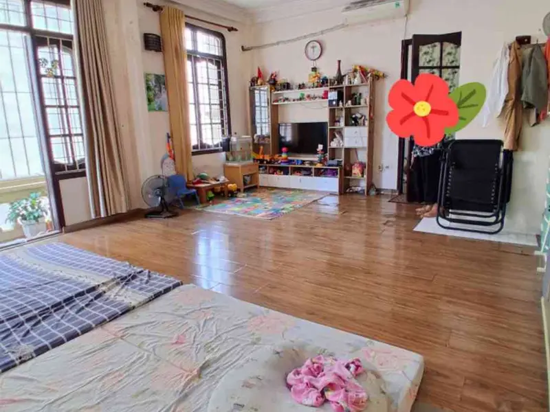Bán nhà riêng 5 tầng tại Lạc Long Quân, diện tích 75m², pháp lý cơ sở... Bán nhà riêng tại Tây Hồ, Hà Nội 01