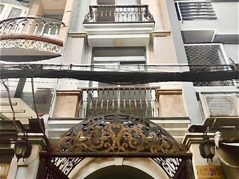 Nhà 4 tầng bán giá tốt tại Phường 15 Quận 10, diện tích 40m2... Bán nhà riêng tại Hòa Hưng, Hồ Chí Minh 01