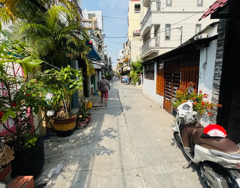 Nhà 2 tầng hẻm ô tô trung tâm quận 6, giá chỉ hơn 6 tỷ... Bán nhà riêng tại Bình Phú, Hồ Chí Minh 01
