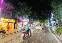 Mảnh Đất Biểu Tượng Giữa Lõi Kim Cương Thủ Đô... Bán nhà mặt phố tại Hoàn Kiếm, Hà Nội 01