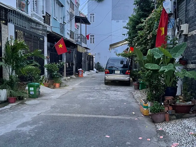 Bán nhà riêng khu dân cư Mã Lò, Bình Tân, 98m2, 6 phòng ngủ, hẻm ô tô 8m... Bán nhà riêng tại Bình Trị Đông, Hồ Chí Minh 01