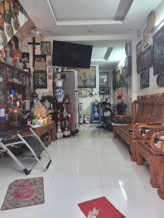 Nhà 3 tầng 2 phòng ngủ tại Phường 11 Quận 3, giá 4.3 tỷ... Bán owner_side tại Nhiêu Lộc, Hồ Chí Minh 01
