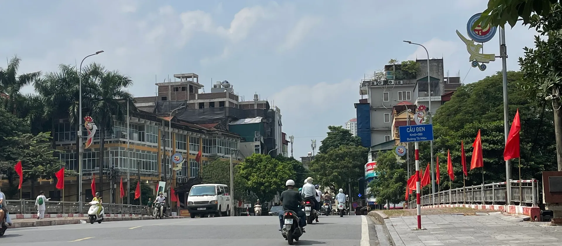 Phố cổ Tô Hiệu - ô tô đỗ cửa-full nội thất - 42m
x 4 tầng - vài bước ra phố... Bán nhà riêng tại Hà Đông, Hà Nội 01