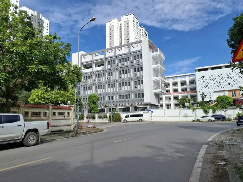 Bán nhà 5 tầng siêu đẳng cấp ngay trung tâm KĐT Văn Phú gần Metro Hà Đông... Bán biệt thự, liền kề tại Kiến Hưng, Hà Nội 01
