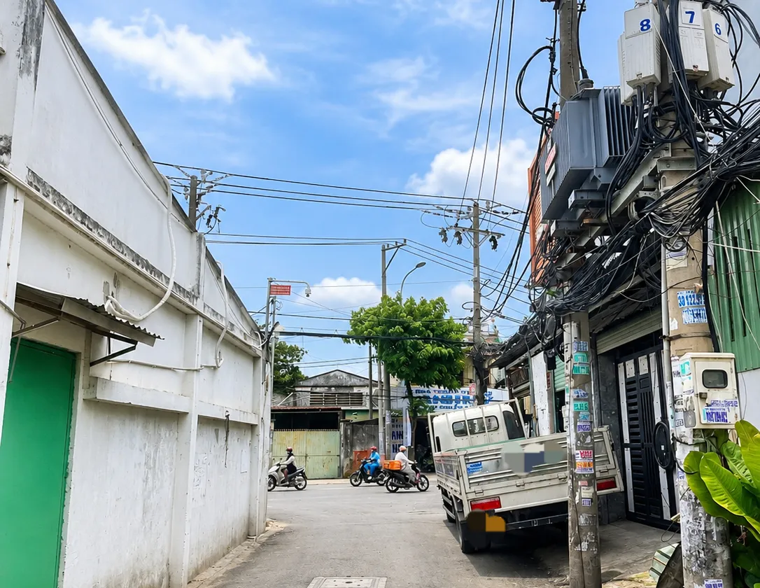 Bán nhà hẻm xe tải - ngay hương lộ 2 dện tích 137m2 , ngang 4,2 dài 35m 3pn - nhỉnh 7tỷ... Bán nhà riêng tại Bình Trị Đông, Hồ Chí Minh 01