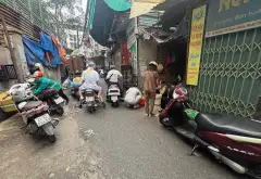 Bán nhà riêng 1 tầng tại phường Thanh Xuân, Hà Nội, mặt ngõ ô tô, kinh doanh tốt... Bán nhà riêng tại Thanh Xuân, Hà Nội 03