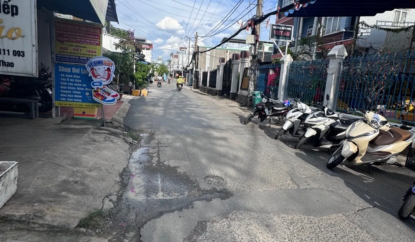 Bán nhà Phan Huy Ích, 3 tầng 12 phòng diện tích 559m2... Bán nhà riêng tại An Hội Tây, Hồ Chí Minh 01