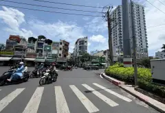 Nhà 6 tầng hiện đại, hẻm oto Lạc Long Quân - Bình Thới... Bán nhà riêng tại Bình Thới, Hồ Chí Minh 01
