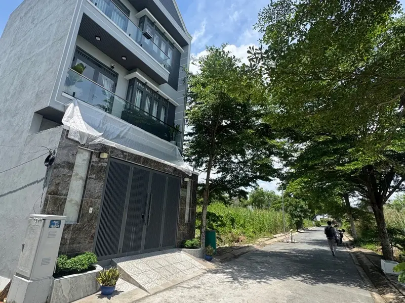 Đất Nguyễn Bình giá hời, mặt tiền rộng, tiện xây dựng... Bán đất tại Hiệp Phước, Hồ Chí Minh 01