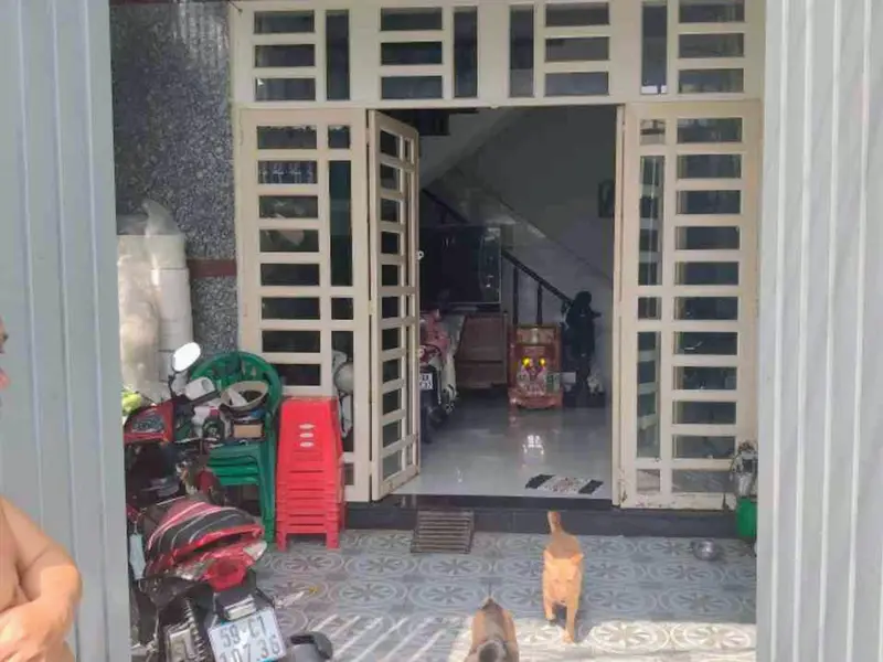 🏡 NHÀ 2 TẦNG HƠI BỊ ĐẸP
- BÀ ĐIỂM HÓC MÔN - Ô TÔ ĐẬU CỬA - DIỆN TÍCH 5 X 16 
- NHỈNH HƠN 💰 3Đ... Bán nhà riêng tại Bà Điểm, Hồ Chí Minh 01