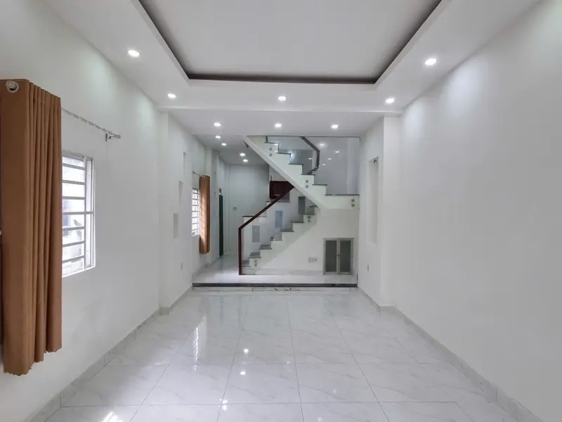 🔥 NHÀ MỚI 2 TẦNG • QUANG TRUNG • 42M² • CHỈ 4.x TỶ
🏡 Diện tích 42m², ngang 3,6m dài 11,7m,... Bán nhà riêng tại Thông Tây Hội, Hồ Chí Minh 01