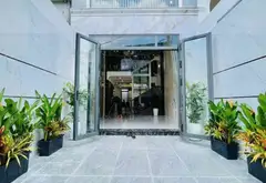 Bán nhà mặt phố khu Tên Lửa, 5 tầng, có thang máy, giá gần 10 tỷ.... Bán nhà mặt phố tại An Lạc, Hồ Chí Minh 01