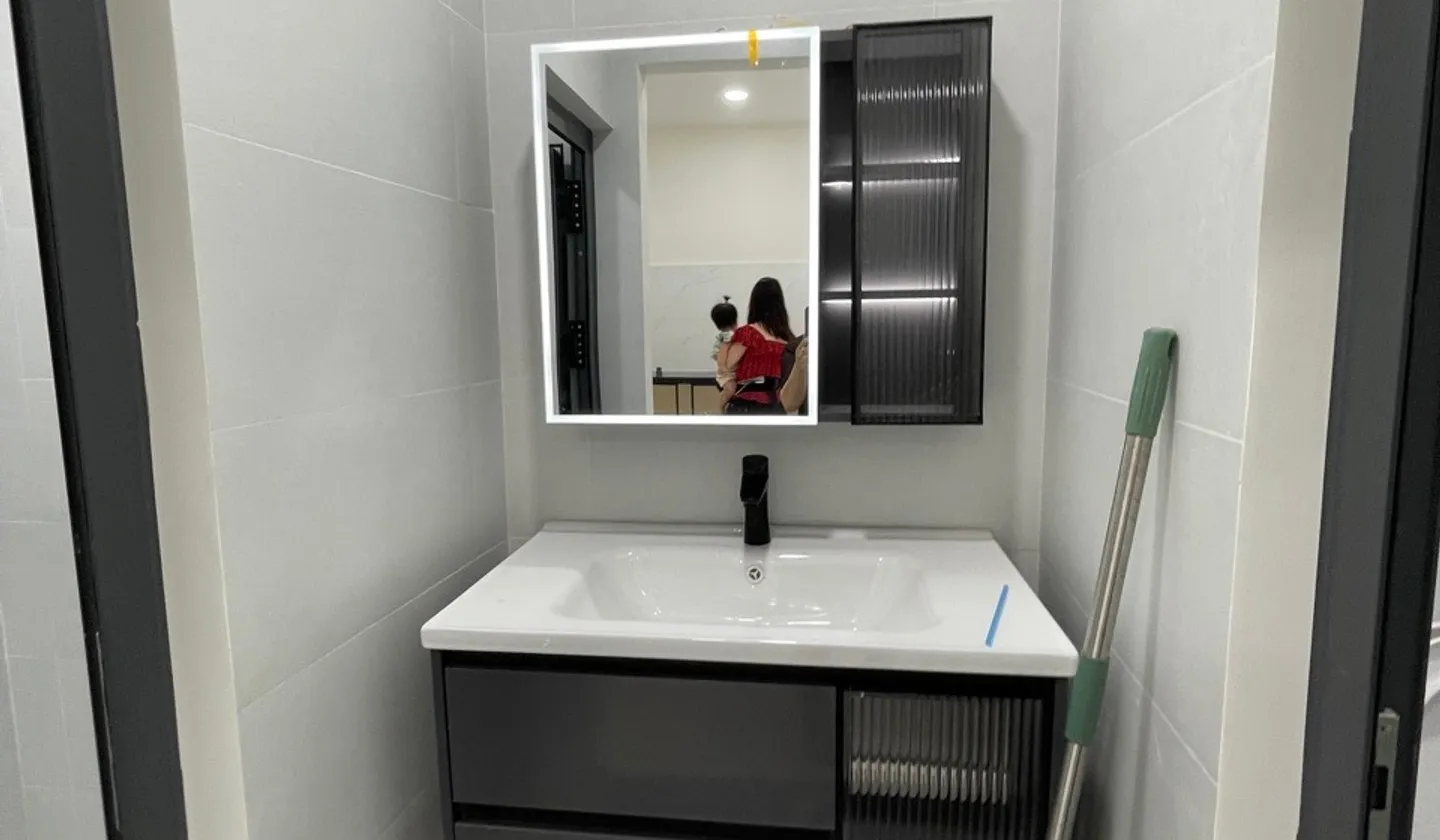 Bán nhà 2 tầng 70m2 hẻm sát mặt tiền Lạc Long Quân giá 8.3 tỷ... Bán nhà riêng tại Bảy Hiền, Hồ Chí Minh 01