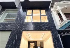Chủ cắ lỗ bán nhanh trong tháng căn nhà Việt Hưng - Gara - Thang máy -50m2- gần 9 đ... Bán nhà riêng tại Việt Hưng, Hà Nội 01