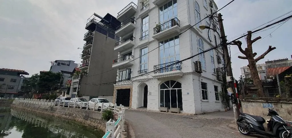 Bán nhà riêng 4 tầng tại xã Gia Thượng, giá 10.7 tỷ, ô chờ thang máy, gần hồ Ao Lão... Bán nhà riêng tại Bồ Đề, Hà Nội 01