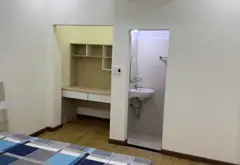 GIÁP PHÚ NHUẬN, GẦN HUỲNH VĂN BÁNH, SÂN BAY TSN, HẺM RỘNG - 2Tầng-Ngang 4m - Lê Văn Sỹ - TÂN BÌNH... Bán nhà riêng tại Tân Sơn Hòa, Hồ Chí Minh 08