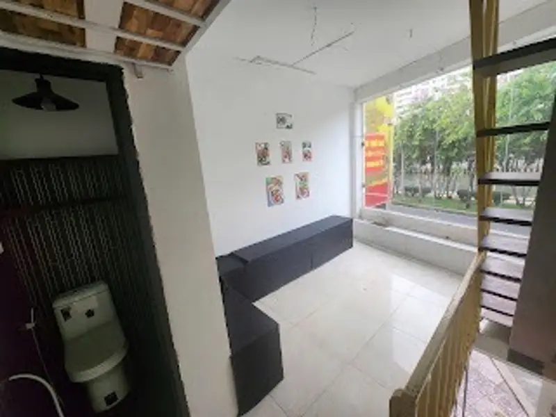 Nhà lô góc 5 tầng giữa trung tâm Quận 1, view sông cực chất... Bán nhà mặt phố tại Tân Định, Hồ Chí Minh 01