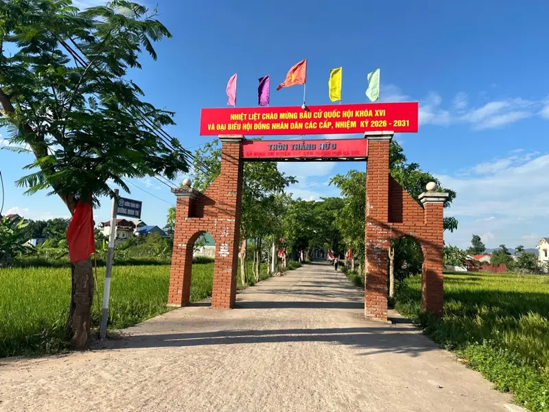 Bán đất 100m2 tại Thắng Hữu, Minh Trí, vị trí gần trục chính thuận tiện giao thông... Bán đất tại Kim Anh, Hà Nội 01